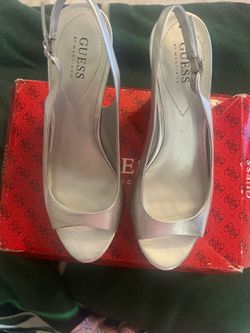 Guess leather shoes size 9.5