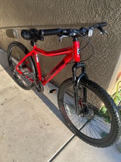 26’’ genesis mountain bike