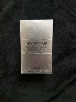 Spicebomb Metallic Musk cologne