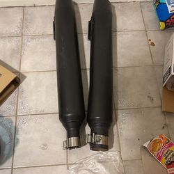 2020 Harley Road Glide Exhaust Tips $200 