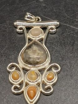 Sterling Silver 9.25 Pedent 