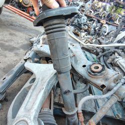 2010-2012 Infiniti EX35 Suspension Strut Passenger Right Side 