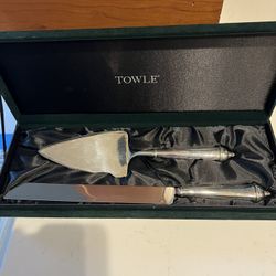 Towle Cake Carving Serving Set
