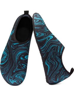 New Metog Men Women Water Shoes size nine