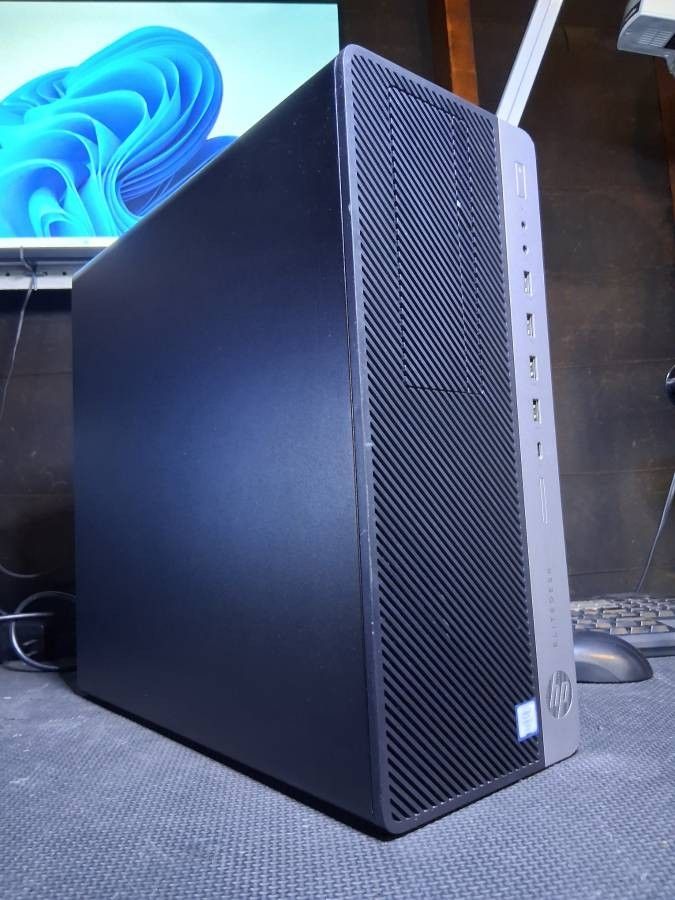 HP Desktop PC, Windows 11, 16 GB Ram, i7, 512GB SSD, Radeon Graphics - $220