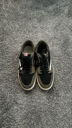 Nike Air Jordan 1 Low x Travis Scott