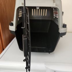 Small Pup Carrier 