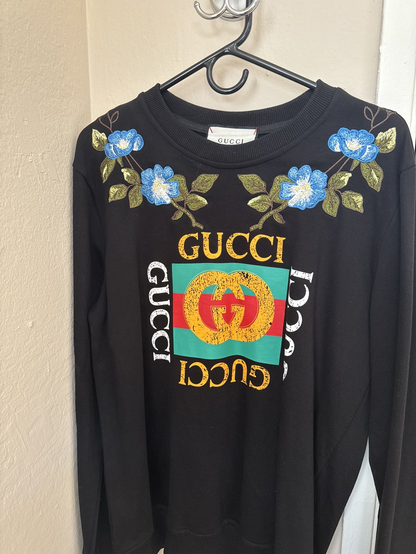 GUCCI SWEATER SIZE M/L MEN