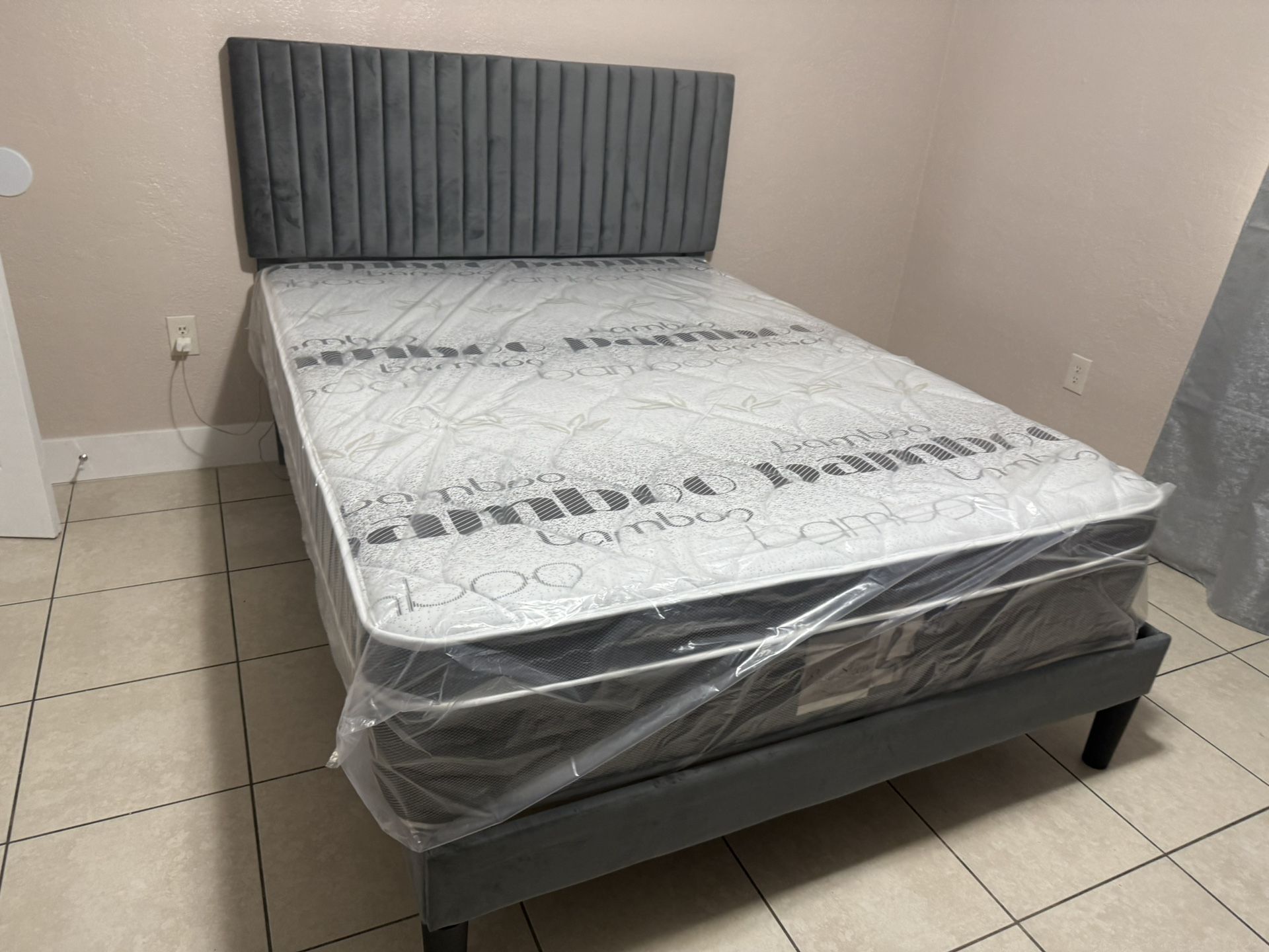 NEW MATTRESS QUEEN SIZE PILLOW TOP WITH BOX SPRING