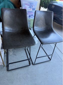 Set of 2 Grey Barstools