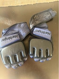 Boxing gloves