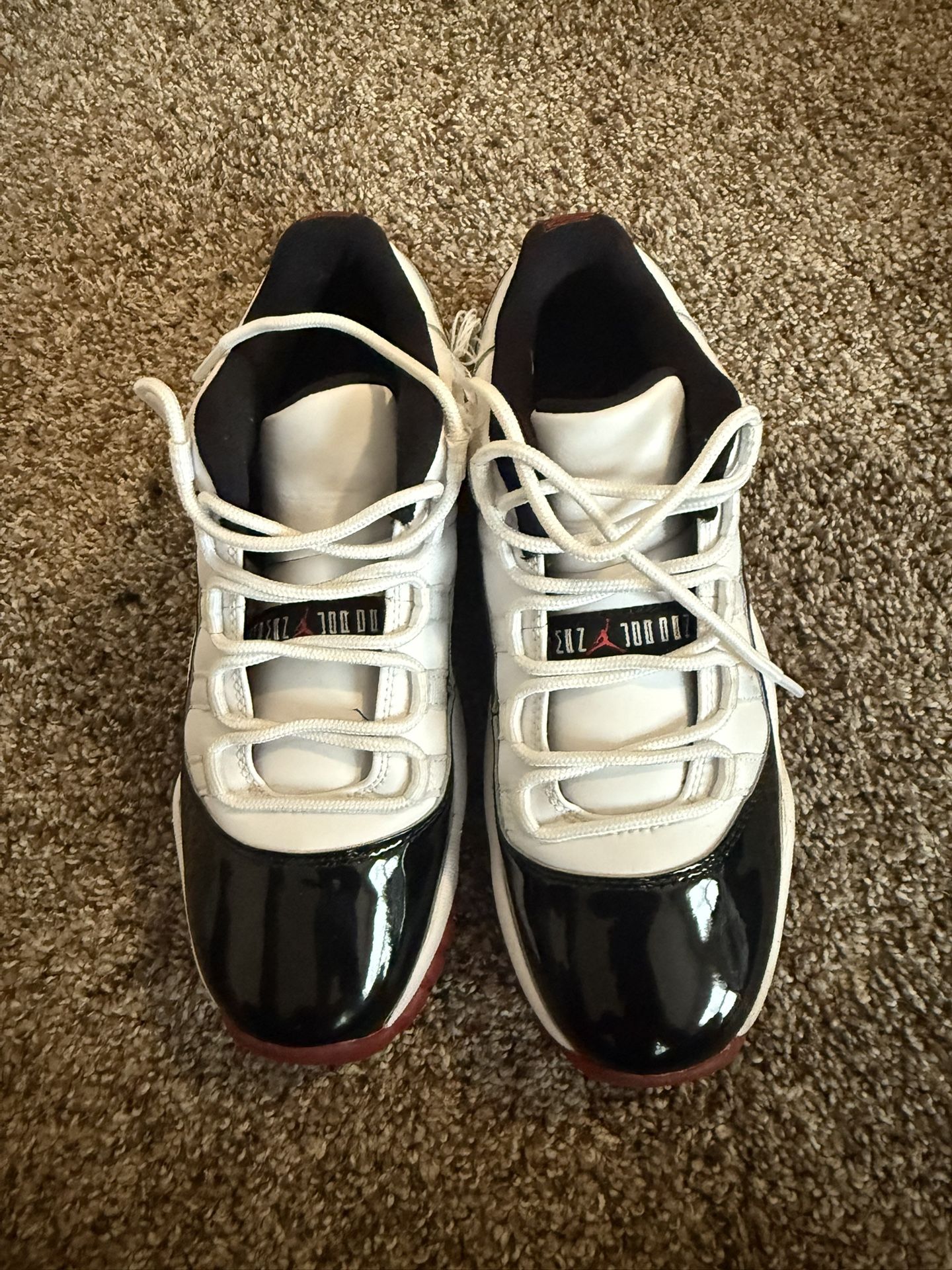 Jordan 11 Retro Low White University Red And Black