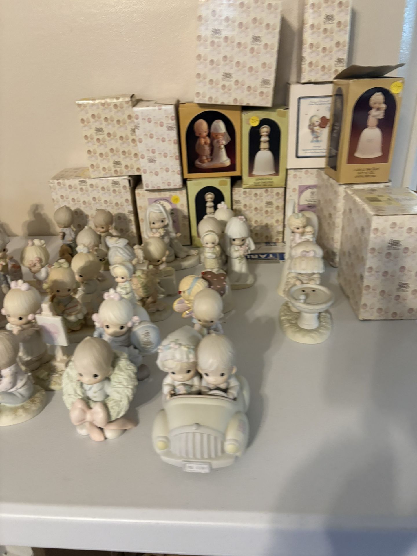 Lot Of 75 Precious Moments Figures /some Original Boxes