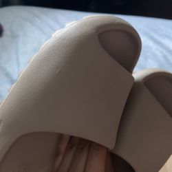 Yeezy Slides