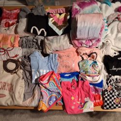 40 pieces girl's size 7/8 clothes $20 FIRM for ALL!