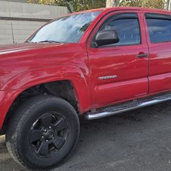 2005 TOYOTA TACOMA 4X4 