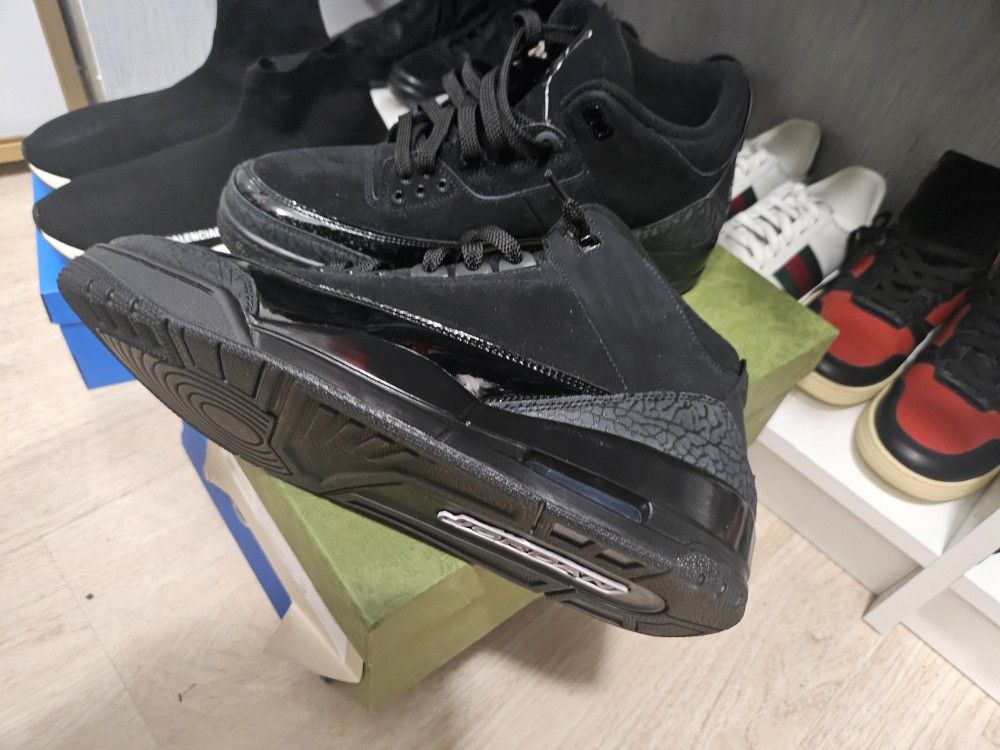 Jordan 3 Black Cat