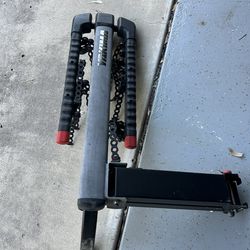 Bike Rack 4 Bikes.  Yakima swing arm.