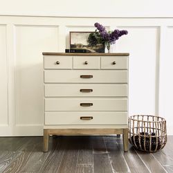 Vintage Small Cabinet / Dresser / Entryway 