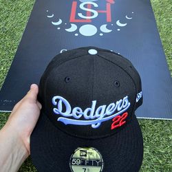 LA Dodgers Kershaw 7 5/8