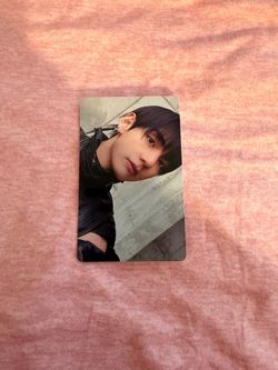 BTS ARIRANG WORLD TOUR US EXCLUSIVE ALBUM PICK-UP V LUCKYDRAW PHOTOCARD LEG 2