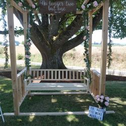 Cedar Pergola With Bench Swing