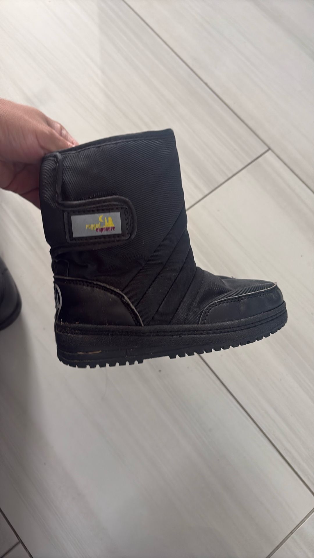 Boys 12c Snow Boots