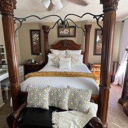 Queen Bedroom Set