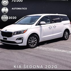 2020 KIA Sedona