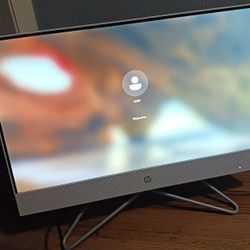 Like New 22" All In One HP Intel 11th Gen CPU 8GB RAM 128GB SSD Webcam 1080P LCD Wi-Fi & Bluetooth Wireless Windows 11