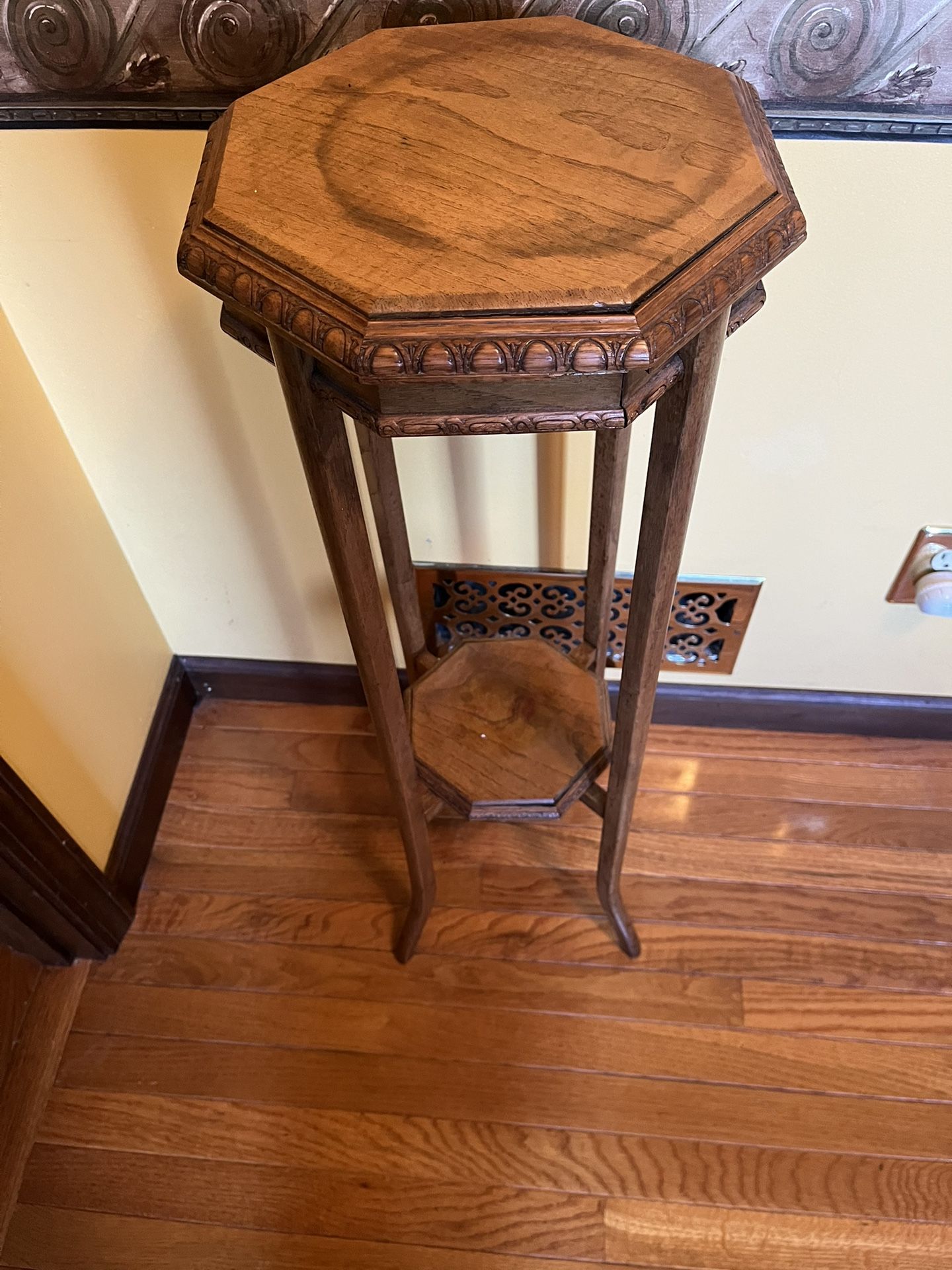 Antique Victorian Era Mahogany Plant Stand