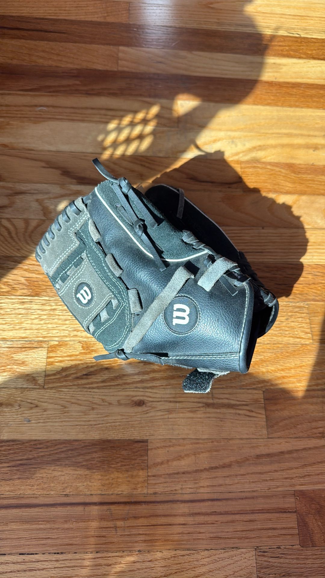Kids Baseball Glove 