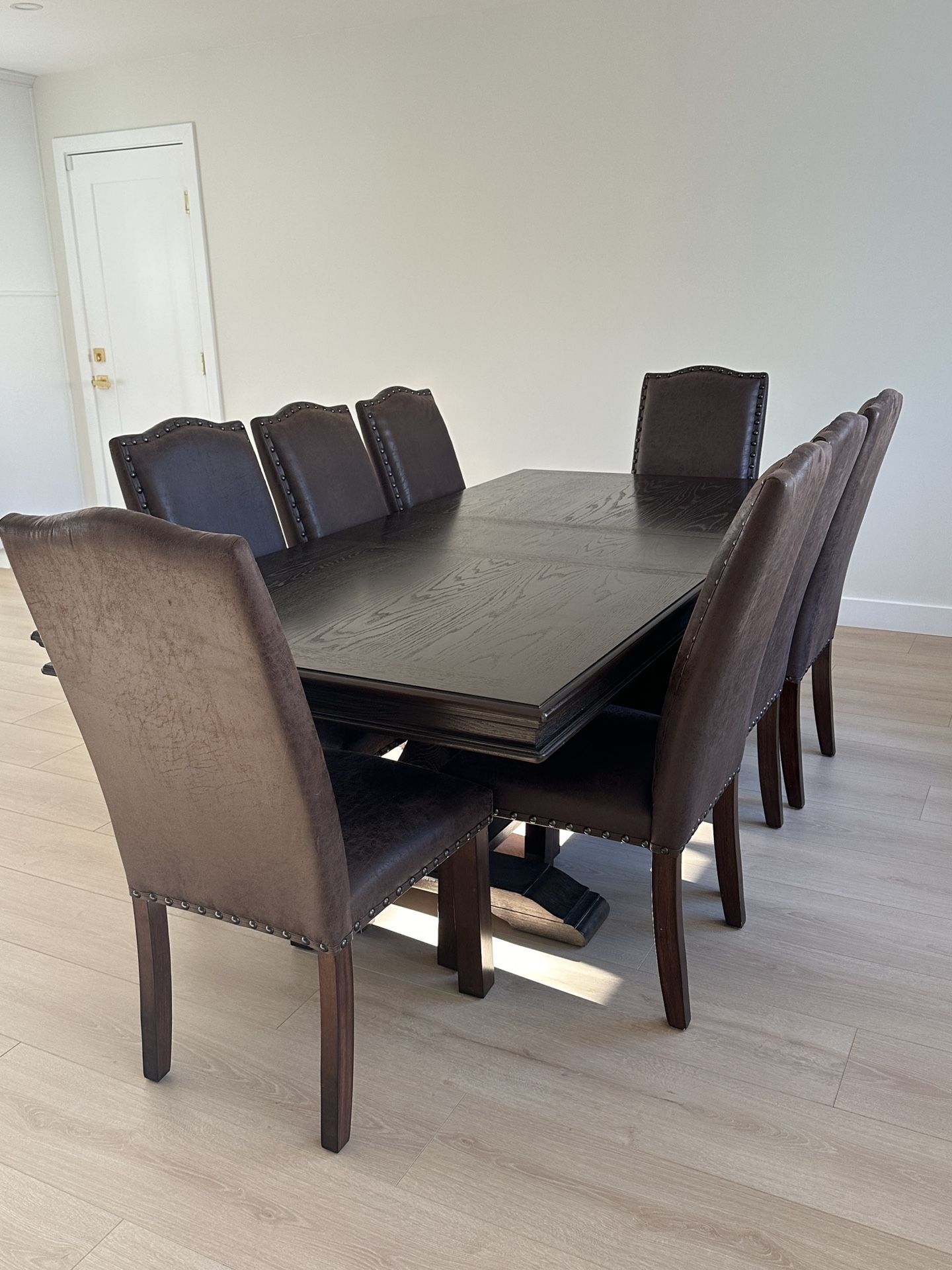 Dining Table Set