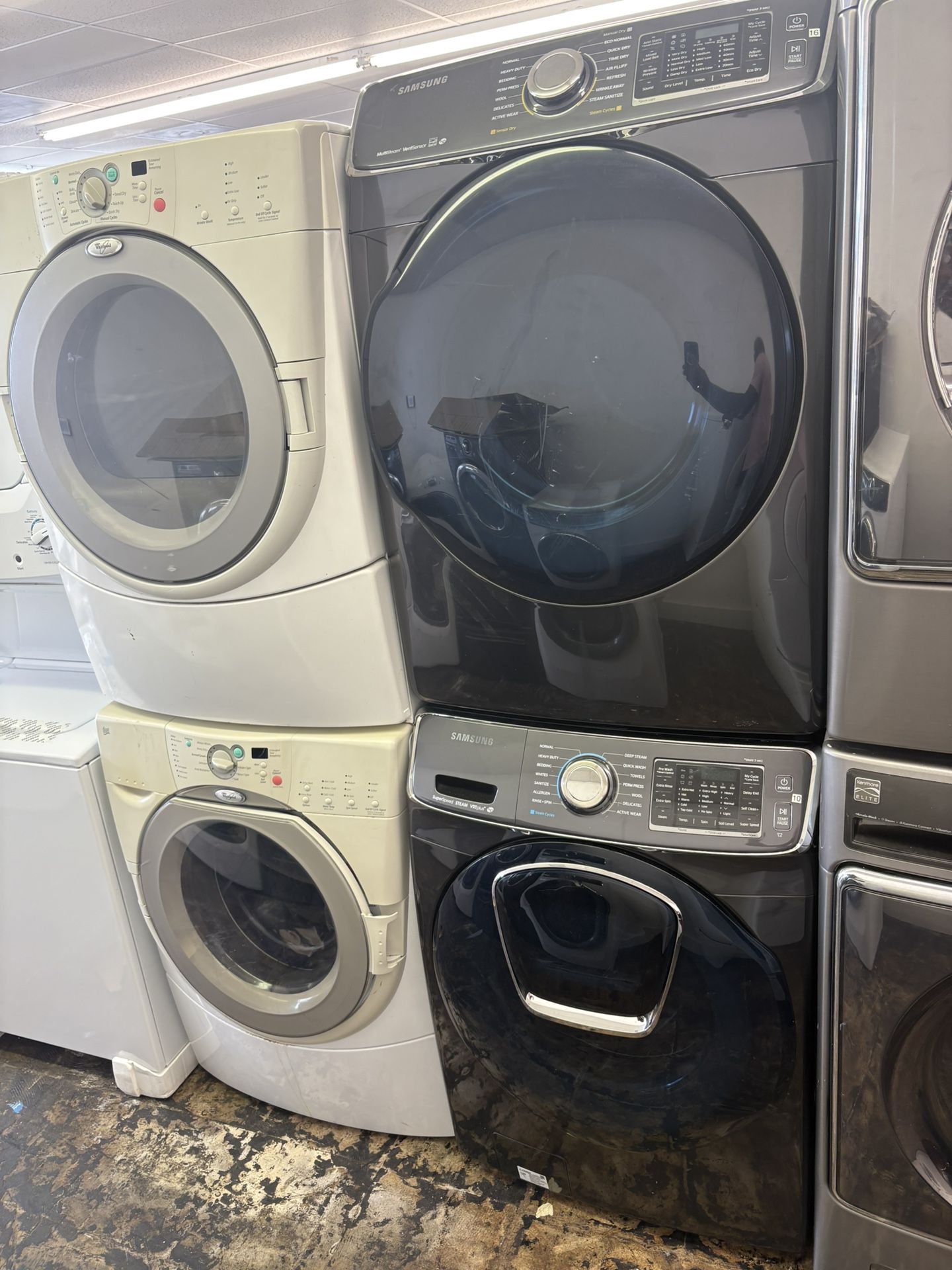 SAMSUNG Frontload Washer Dryer Set.$650 Delivered Installed.$600 Picked Up.4 Month Warranty