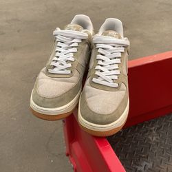 Air Force 1’s Low Khaki (Size 8 Men’s)