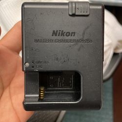 Nikon Charger Mh-25a