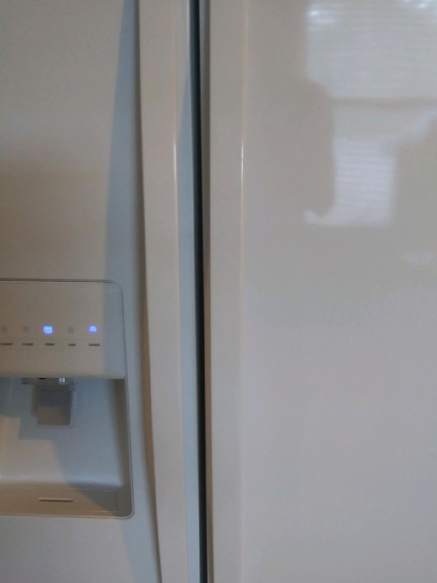 Refrigerator Whirlpool Good Condition