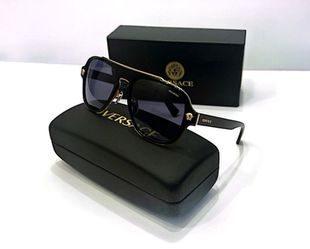 New VE  Pilot Black  Gold 