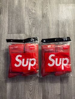 Red supreme socks
