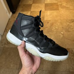 Jordan 11 Retro 72-10 Size 11