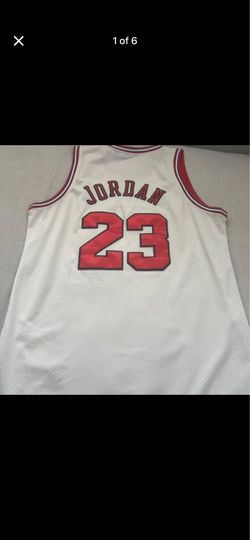 Mitchell & Ness Michael Jordan Chicago Bulls Hardwood Classics Swingman Jersey XXL
