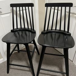 Black Windsor Counter Height Bar Stools Set of 2 Spindle Back 24” Seat