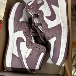 5Y Mauve Jordan 1