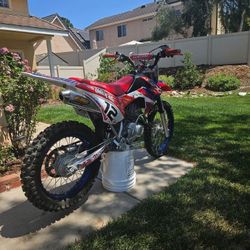 2017 Honda CRF 125 F