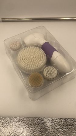 Vanity Planet Cleansing Exfoliating Face Body Brush