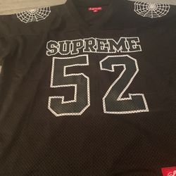 Supreme Men’s Spiderweb football jersey