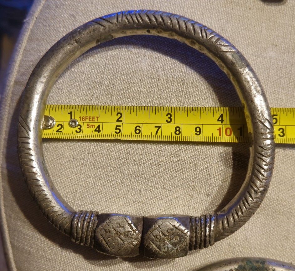 Antique Yemeni Bedouin Cuff