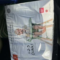 Stokke Clikk High Chair All-in-One with Tray & Harness - Cloud Gray