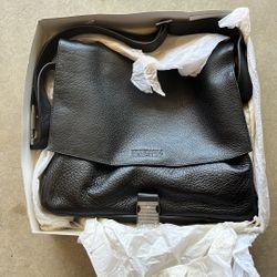 Kenneth Cole Reaction Bag
