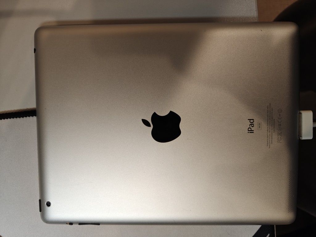 iPad 2 With Zagg Wireless keyboard